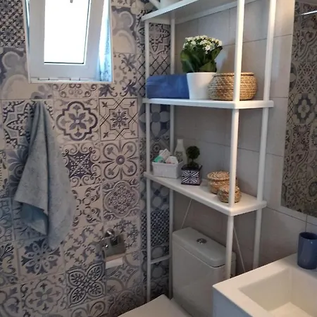 Apartment Iviskos House, Megalo Horio Village, Tilos Island