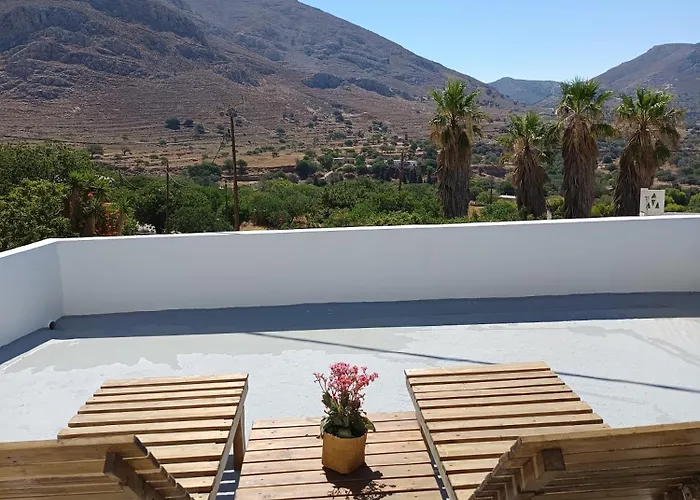 Iviskos House, Megalo Horio Village, Tilos Island Daire