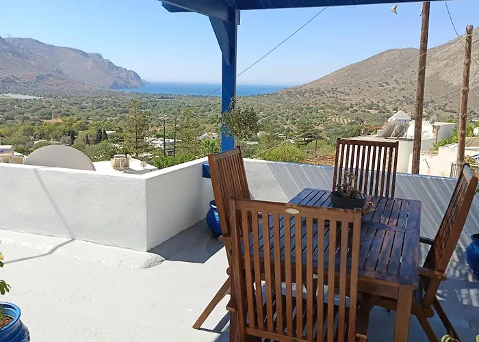 Iviskos House, Megalo Horio Village, Tilos Island Daire