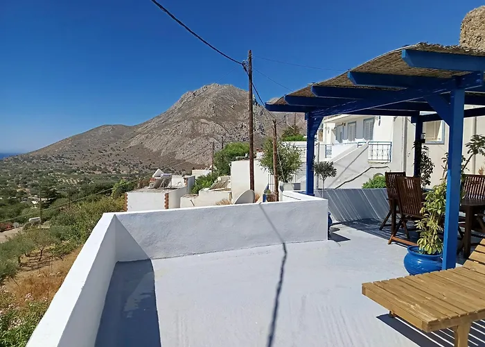 Iviskos House, Megalo Horio Village, Tilos Island Daire Megálon Choríon