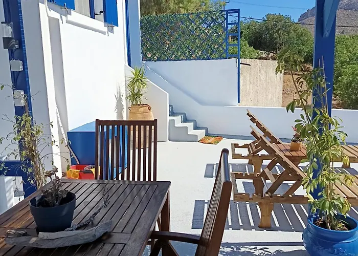 Daire Iviskos House, Megalo Horio Village, Tilos Island *